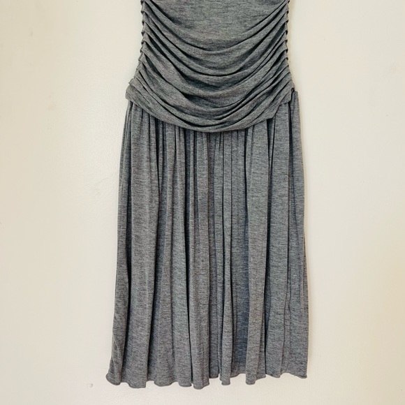 LINQ Los Angeles Ruched Dress Deep V-neck Gray - Picture 2 of 8